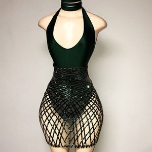 2 piece professionally designed by GecheEscvar .